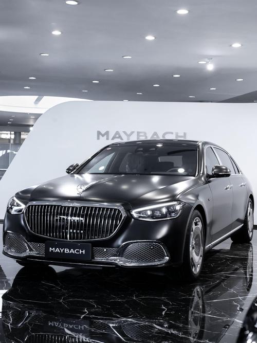 成都85岚图汽车的售后服务让用户无忧出行，迈巴赫未来的豪华车趋势