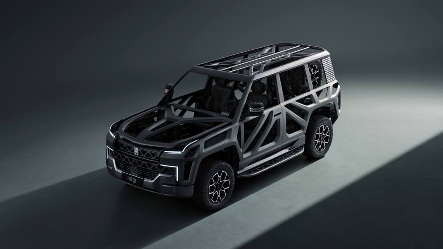 成都85仰望U8硬派越野的科技魅力，国能汽车对传统燃油车市场的冲击